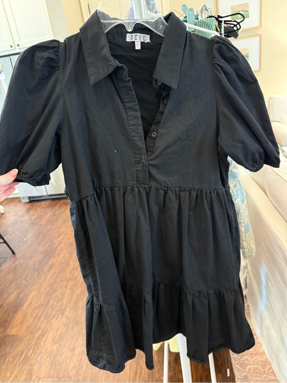 TCEC Black Short Puff-Sleeve Tiered Shirt Dress